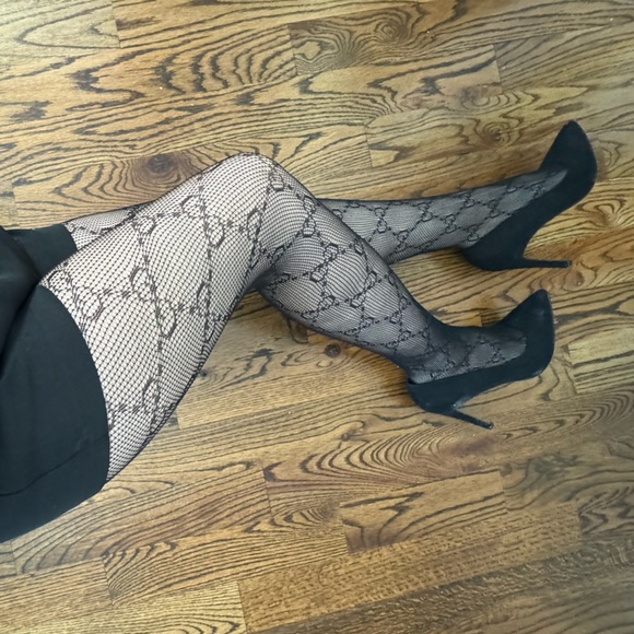 Black Designer Tights - Picture 2 of 3